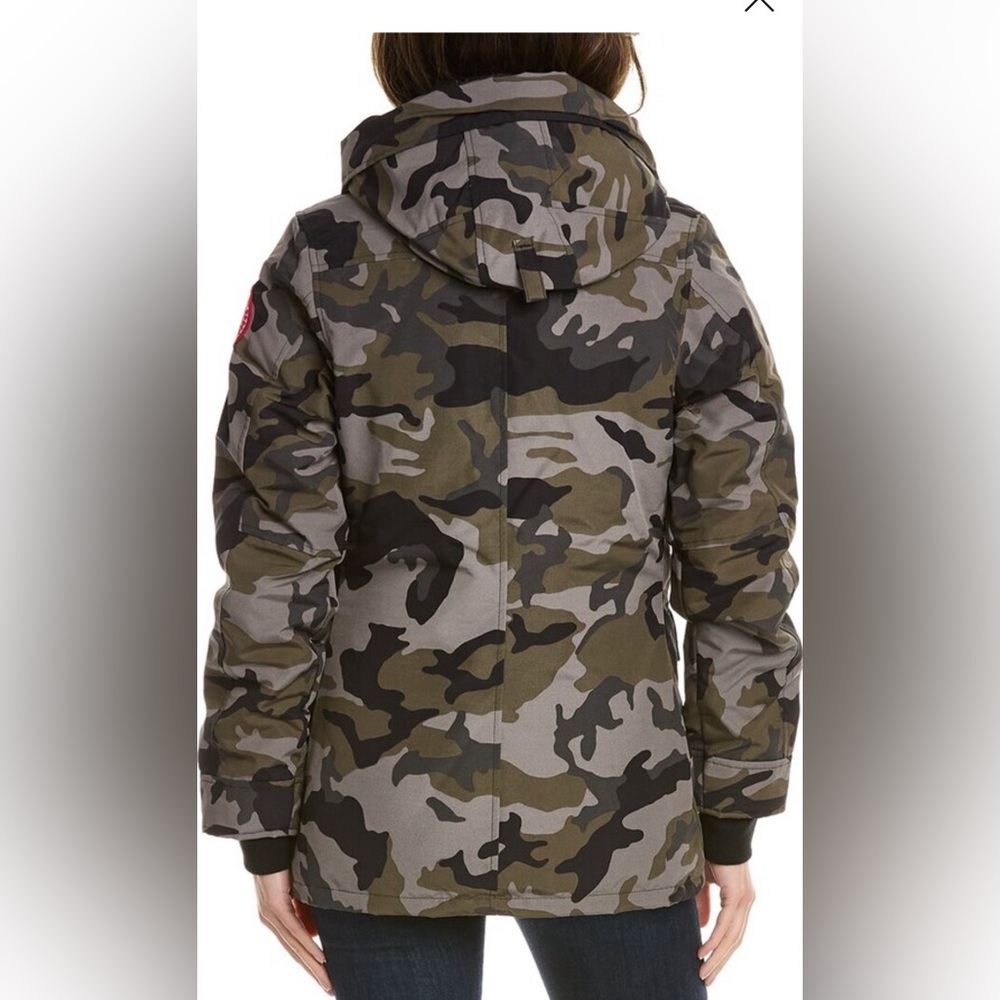 Canada Goose Jacket - Picture 2 of 11